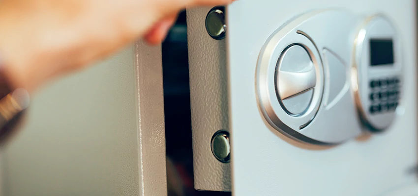 Fingerprint Safe Openers in San Marino, CA