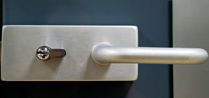 Change Patio Door Locks in San Marino, California